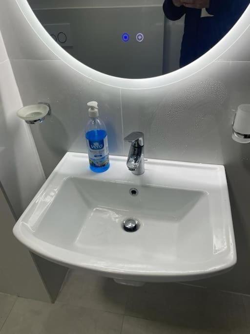 Sui' Apartment Тирана Экстерьер фото