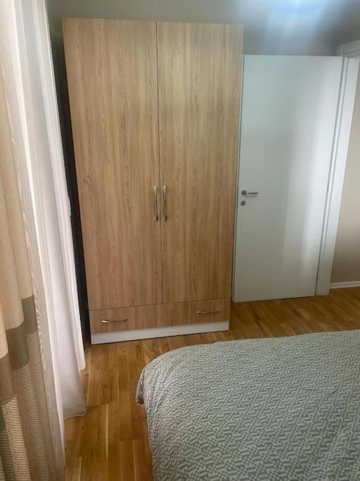 Sui' Apartment Тирана Экстерьер фото