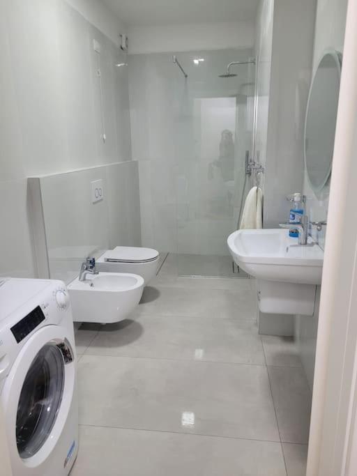 Sui' Apartment Тирана Экстерьер фото